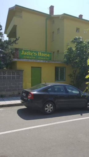  Jacky's House  Черноморец